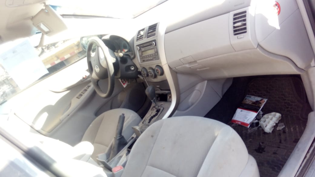  Toyota COROLLA 2013    EN DESARME